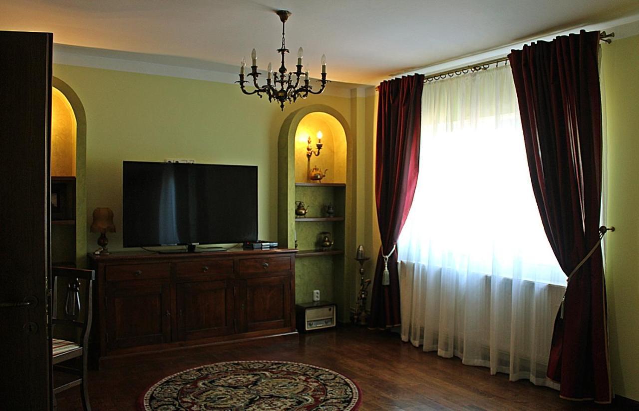 Antik Apartment Σίμπιου Εξωτερικό φωτογραφία